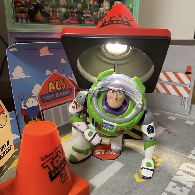 玩具總動員🚧巴斯光年 路障燈 小夜燈
