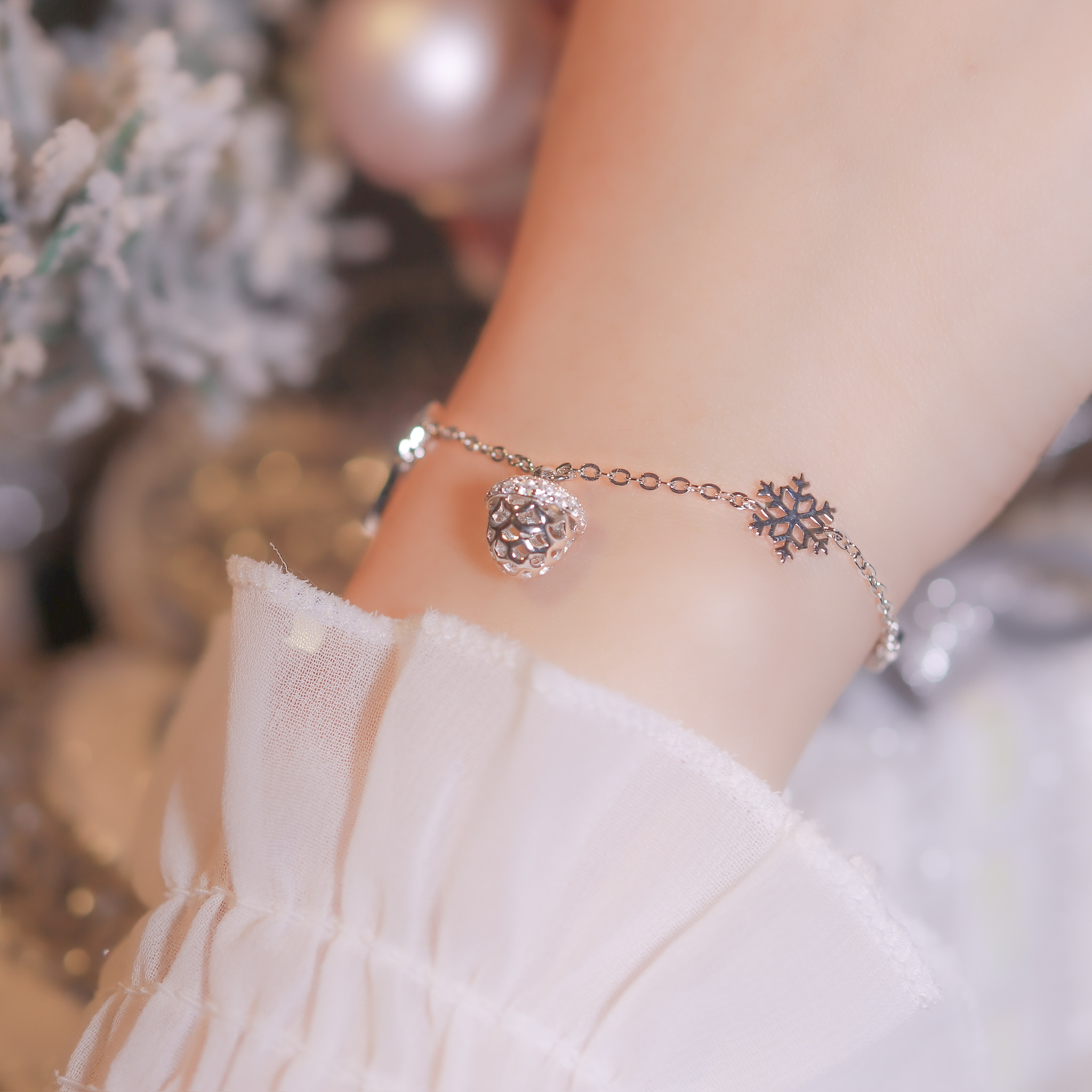 | 925 Silver・White Gold・Rose Gold | Christmas Ornament Bracelet（Silver / Rose Gold） | BR0986 |
