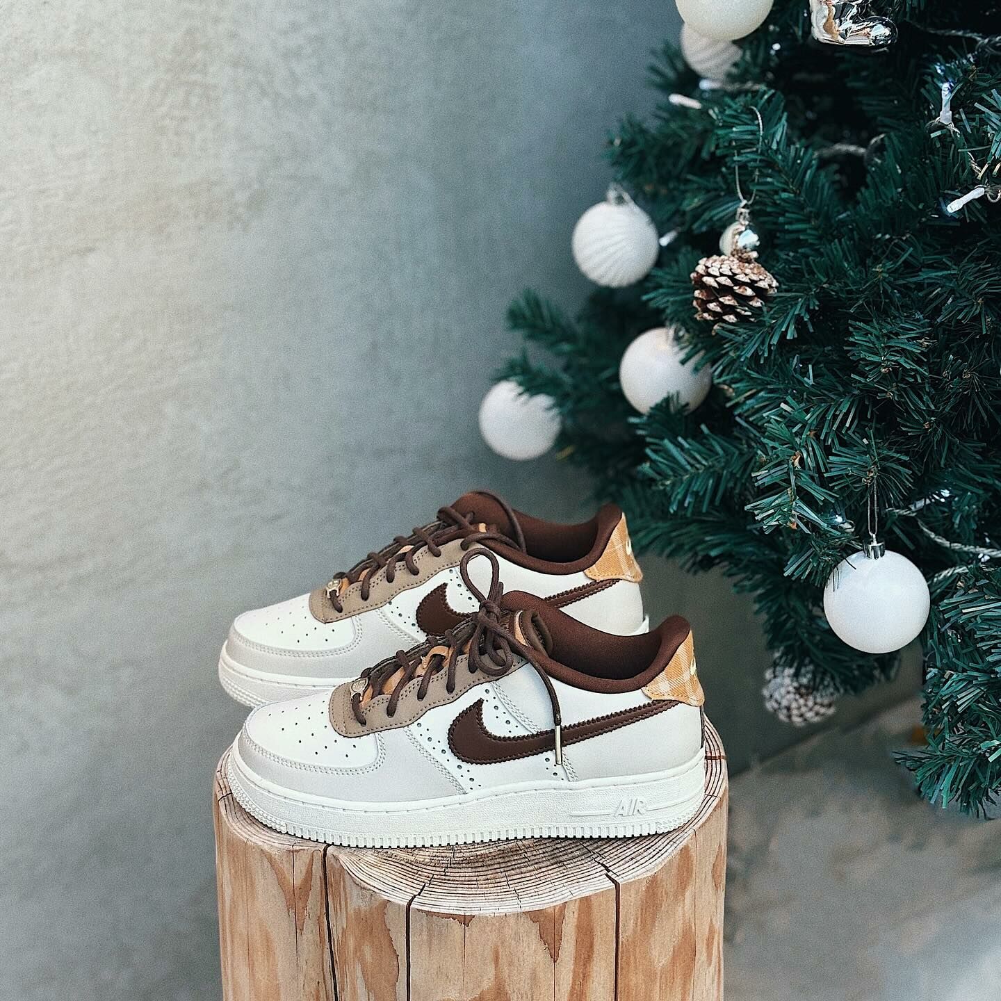 Nike Air Force 1 大地色 白棕 英倫 雕花 拼接 FV3702-121