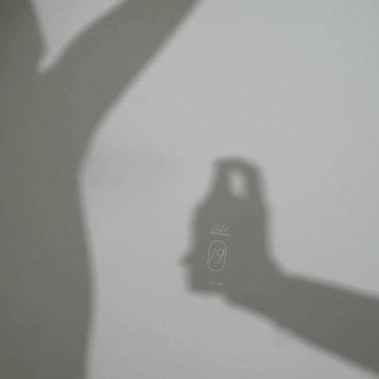 草本腋下身體噴霧