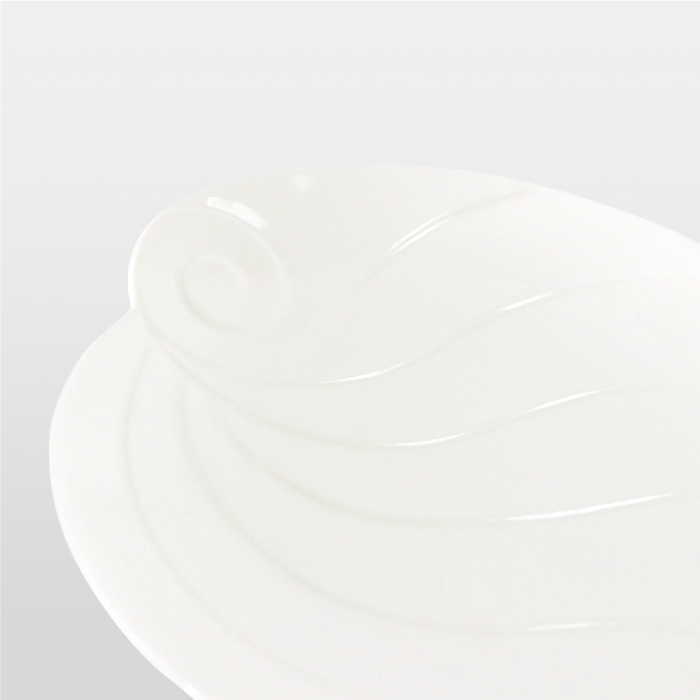 英菲 弧形 葉紋盤 AS19-056-01-1【陶杯杯瓷器】