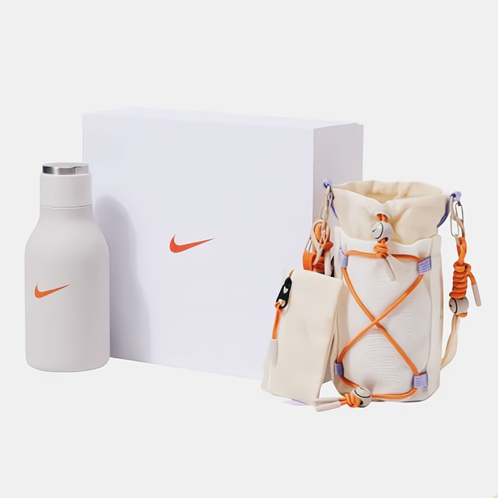 『現貨』NIKE 海外限定 水壺旅行組 (水壺+側背包+卡包) 米白 黑