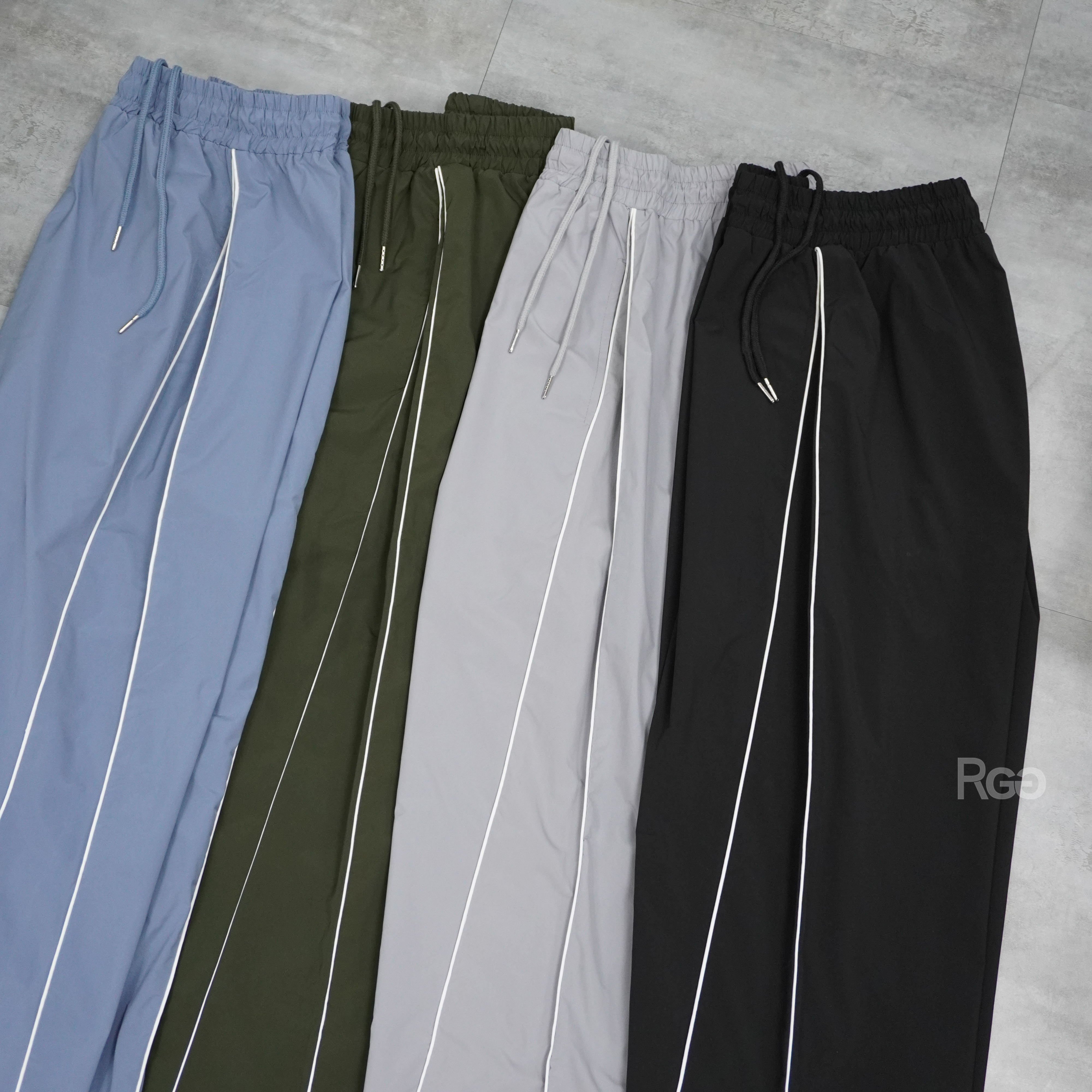 出芽拼接尼龍套裝長褲細節