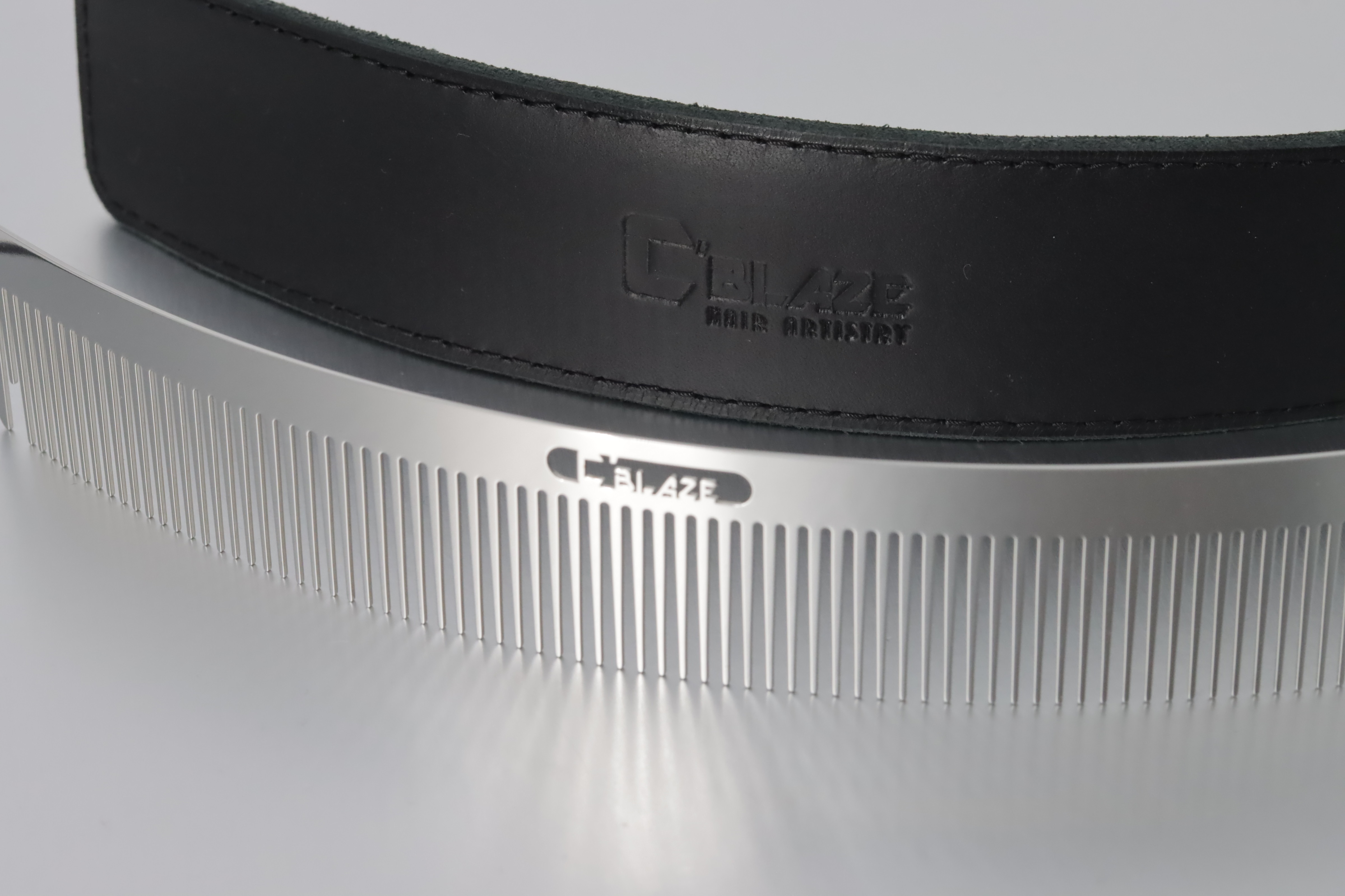 3D鋼鐵彎梳皮套組合