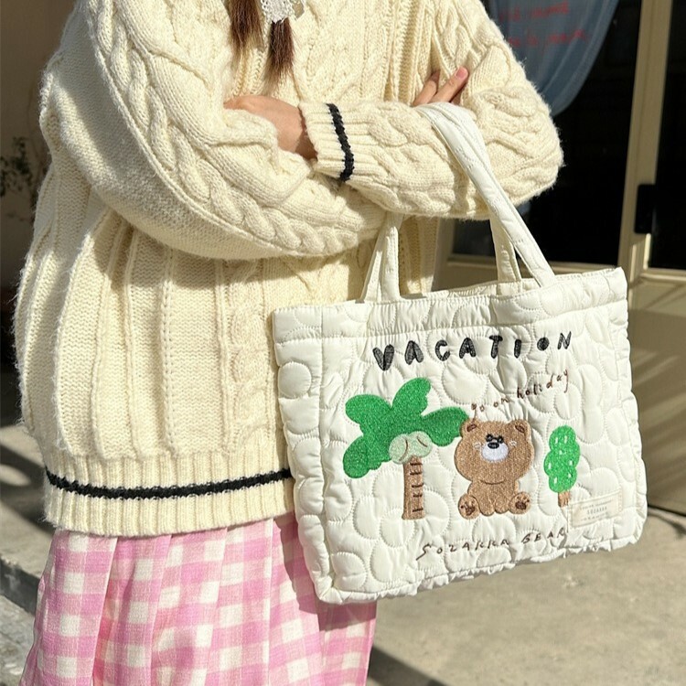 《3398》刺繡小熊軟綿綿手提小包