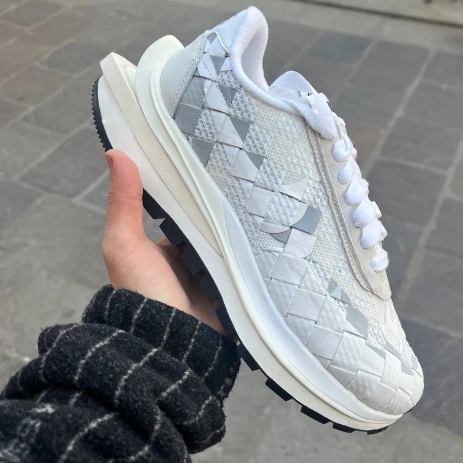 JEAN PAUL X SACAI X NIKE VAPORWAFFLE WOVEN 灰白 編織 解構 DR5209-100 / 預購