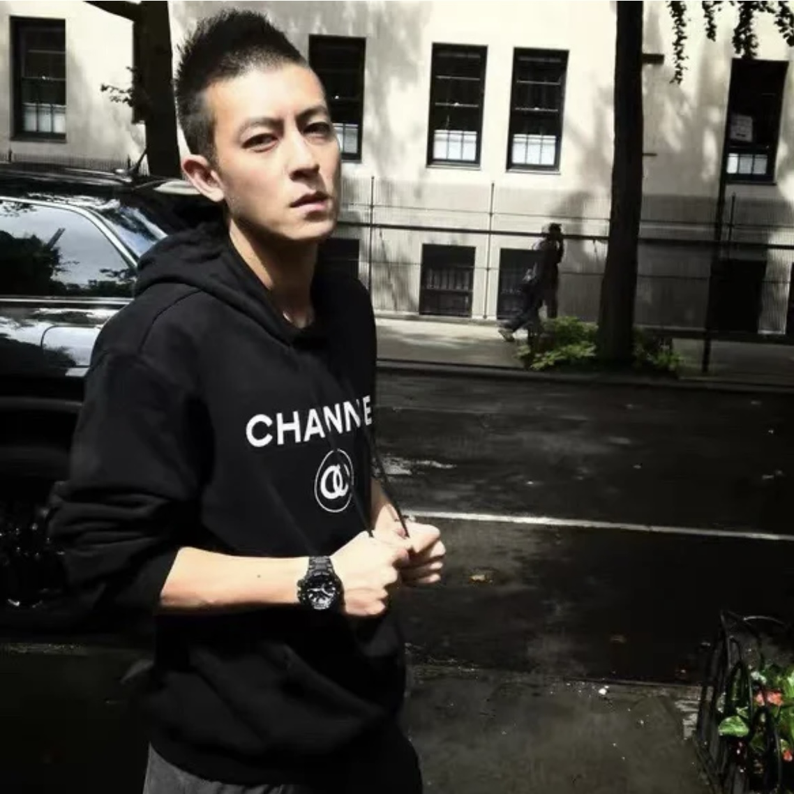 SSUR PLUS CHANNEL 長袖帽Tee 黑色 刷毛 抽繩 翻玩 陳冠希 BTS同款