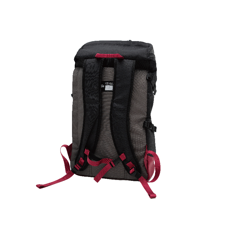 23-24 GHOSTHAWKS 機能後背包