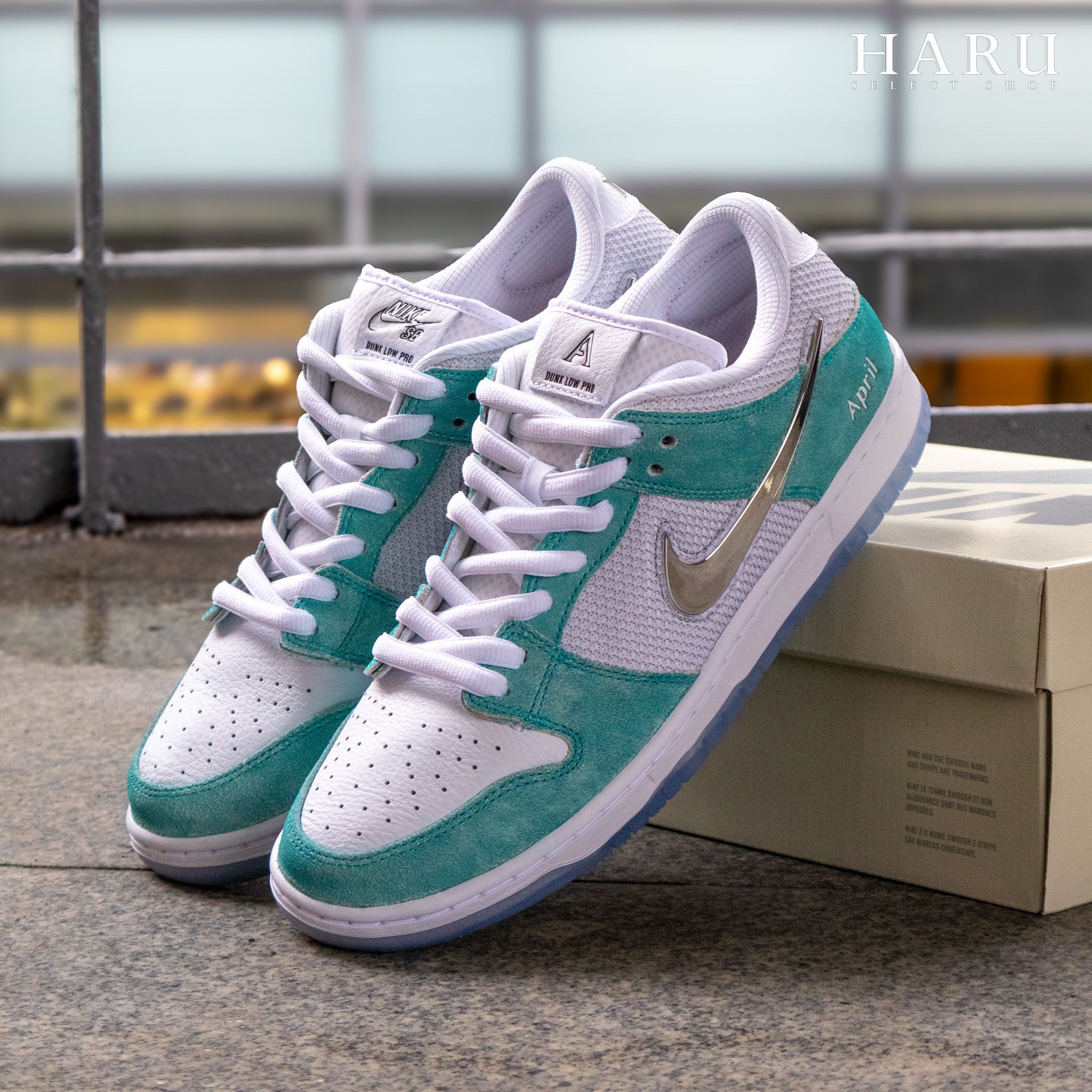 Nike SB Dunk Low Pro BE@RBRICK 25.5cm-