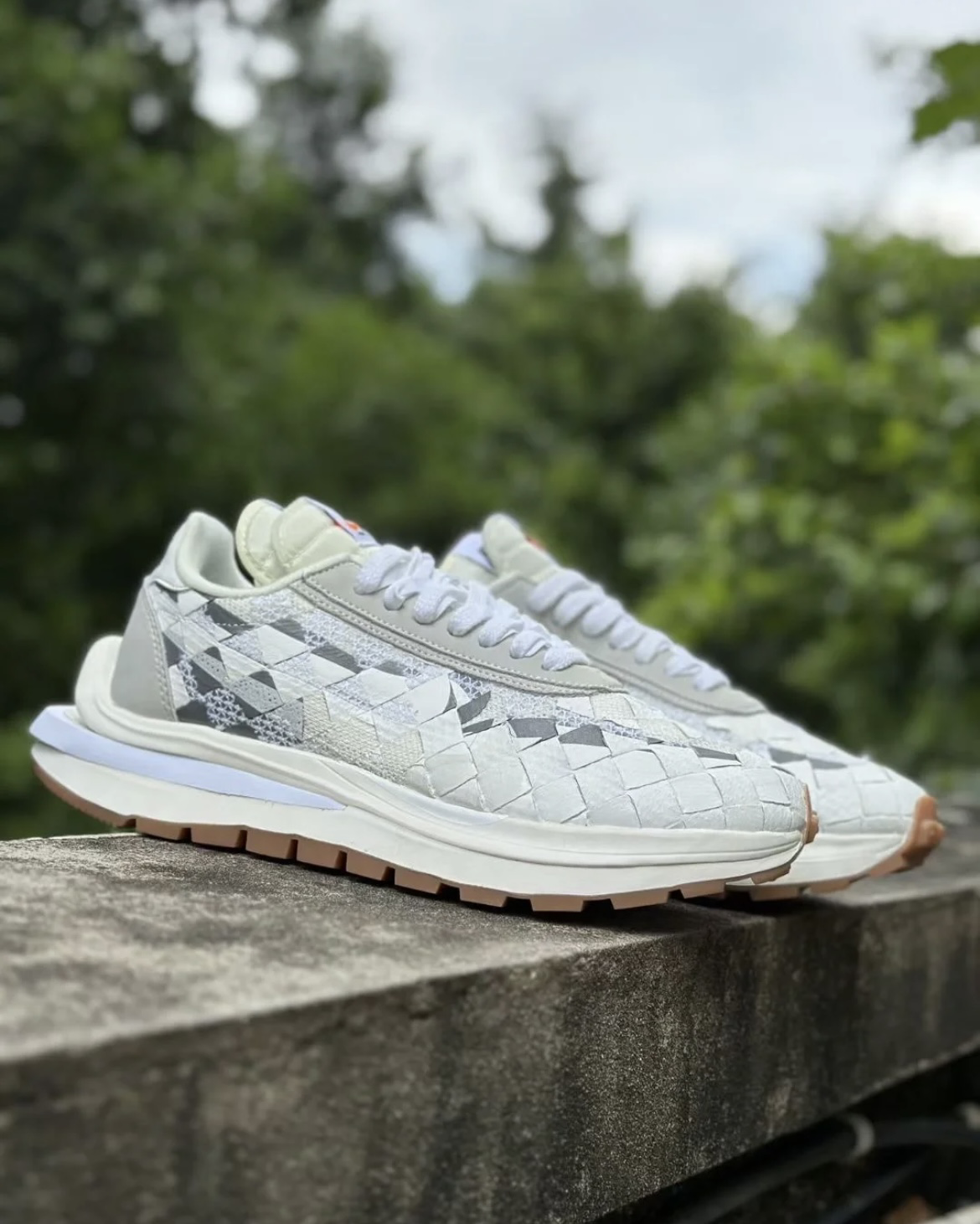 Nike Vaporwaffle woven x Sacai x Jean Paul Gaultier 灰白/綠彩 編織格紋