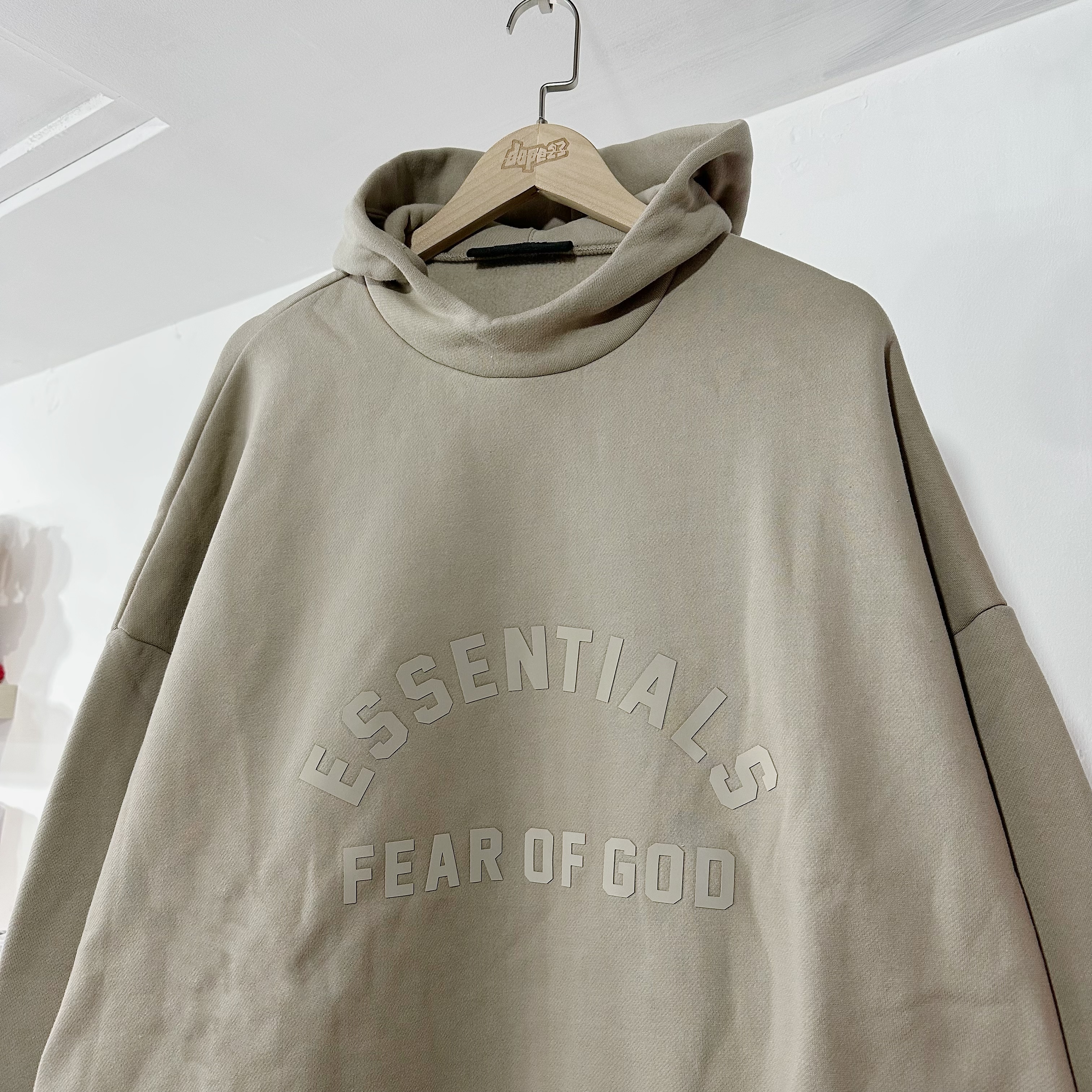 Fear Of God Essentials SS23 The Dusty Beige Collection Hoodie  Dusty Beige  卡其色