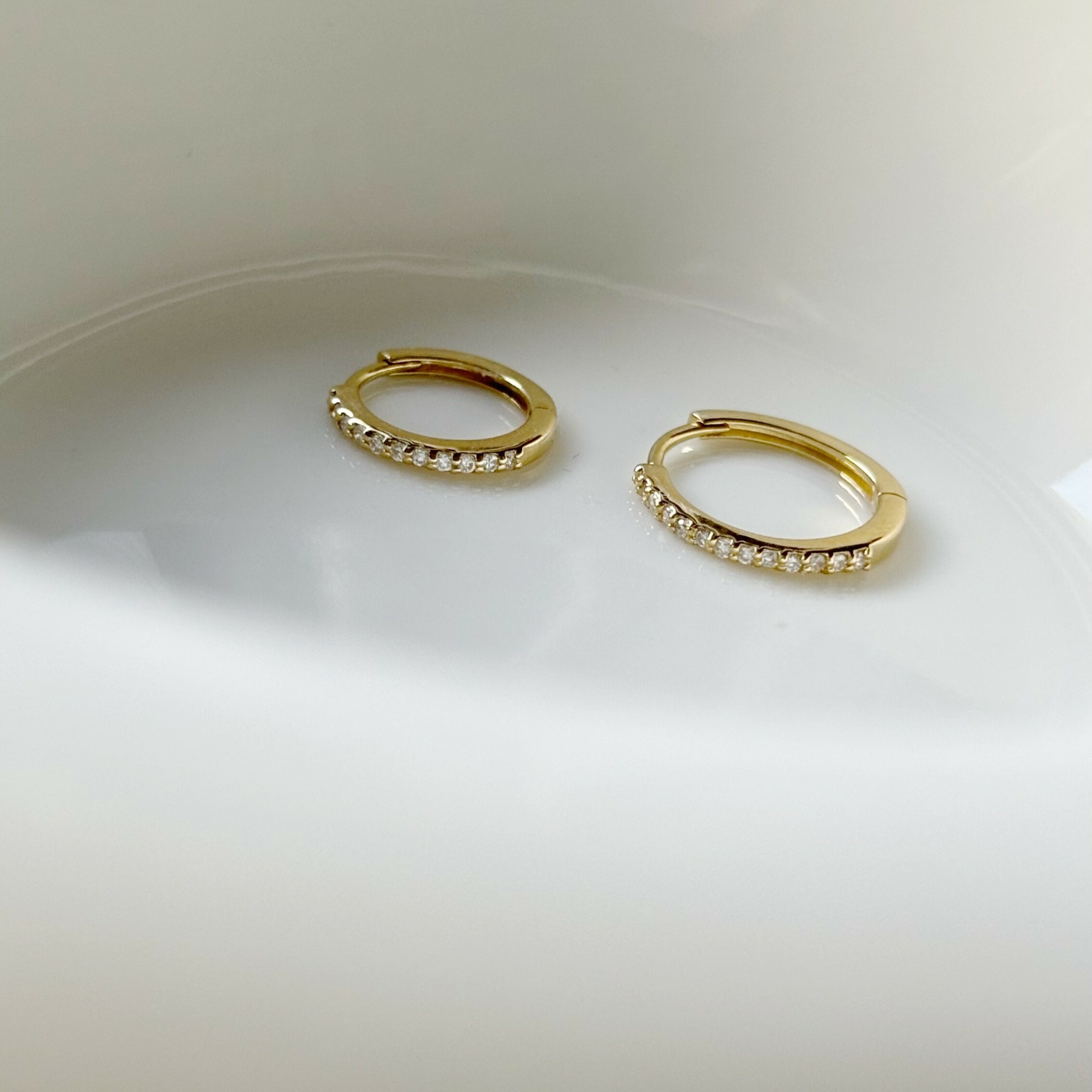 14k整排真鑽耳圈