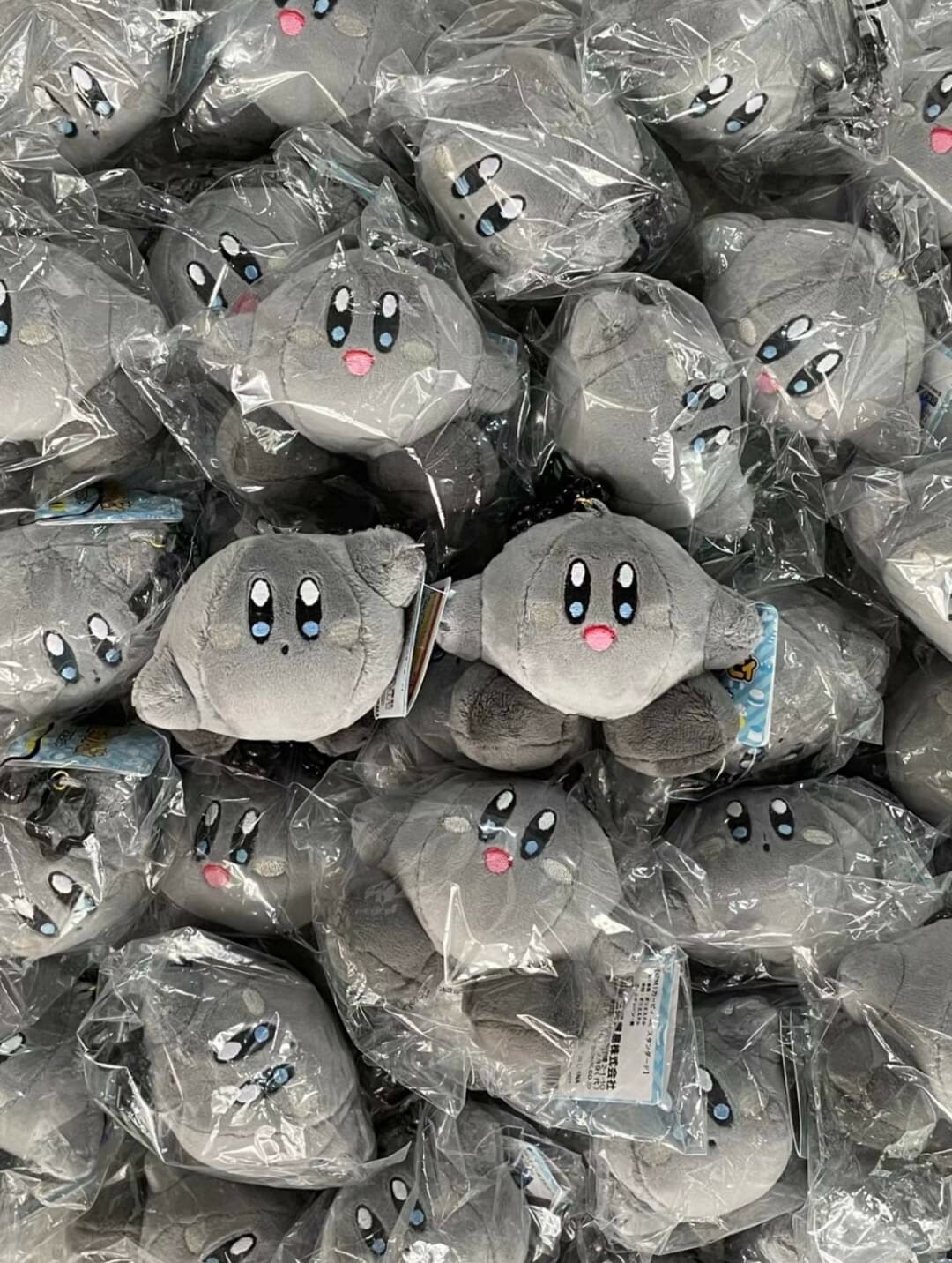 卡比之星 限定款黑色吊飾 Black Kirby Star Limited Figure hanging ornament