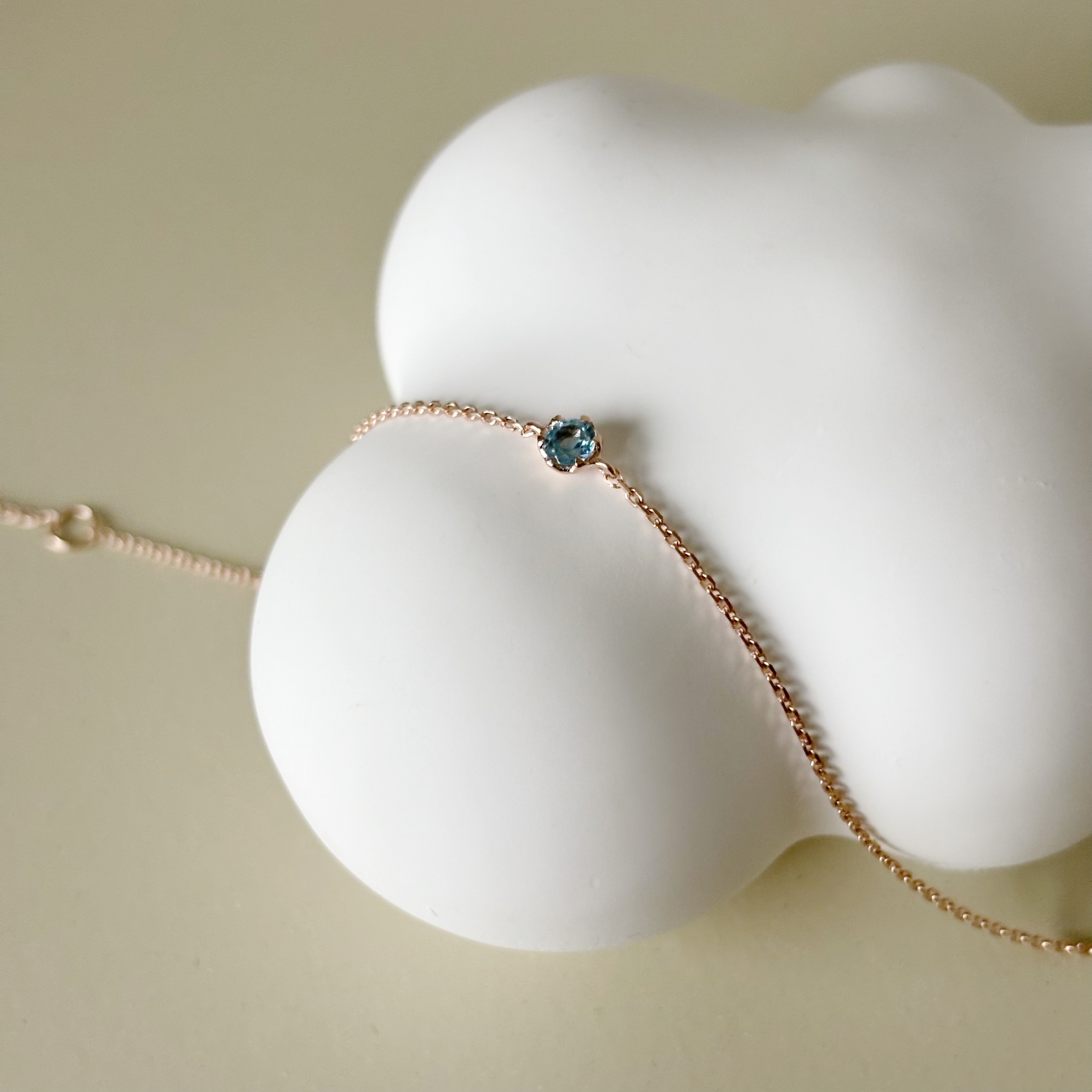 簡約小花六爪托帕石手鍊