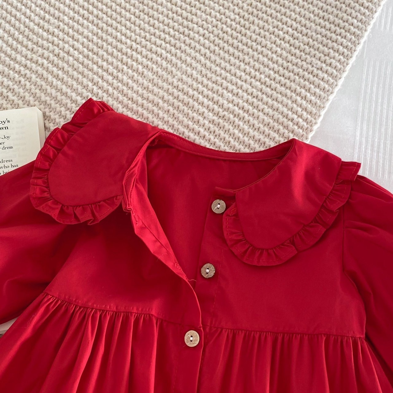 喜氣紅娃娃領洋裝