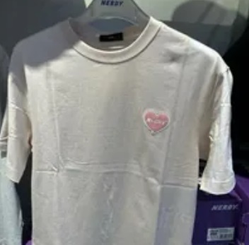[S] NERDY HEART WAPPEN SHORT SLEEVE T-SHIRT,PINK, PNES23KG140906 (SN375)