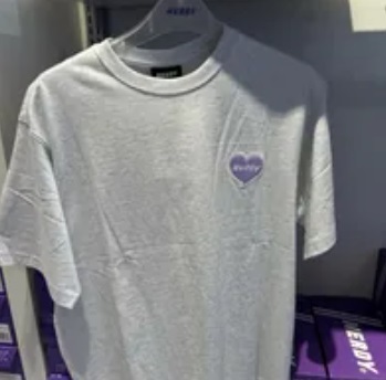 [S] NERDY HEART WAPPEN SHORT SLEEVE T-SHIRT,MELANGE WHITE, PNES23KG144603 (SN376)