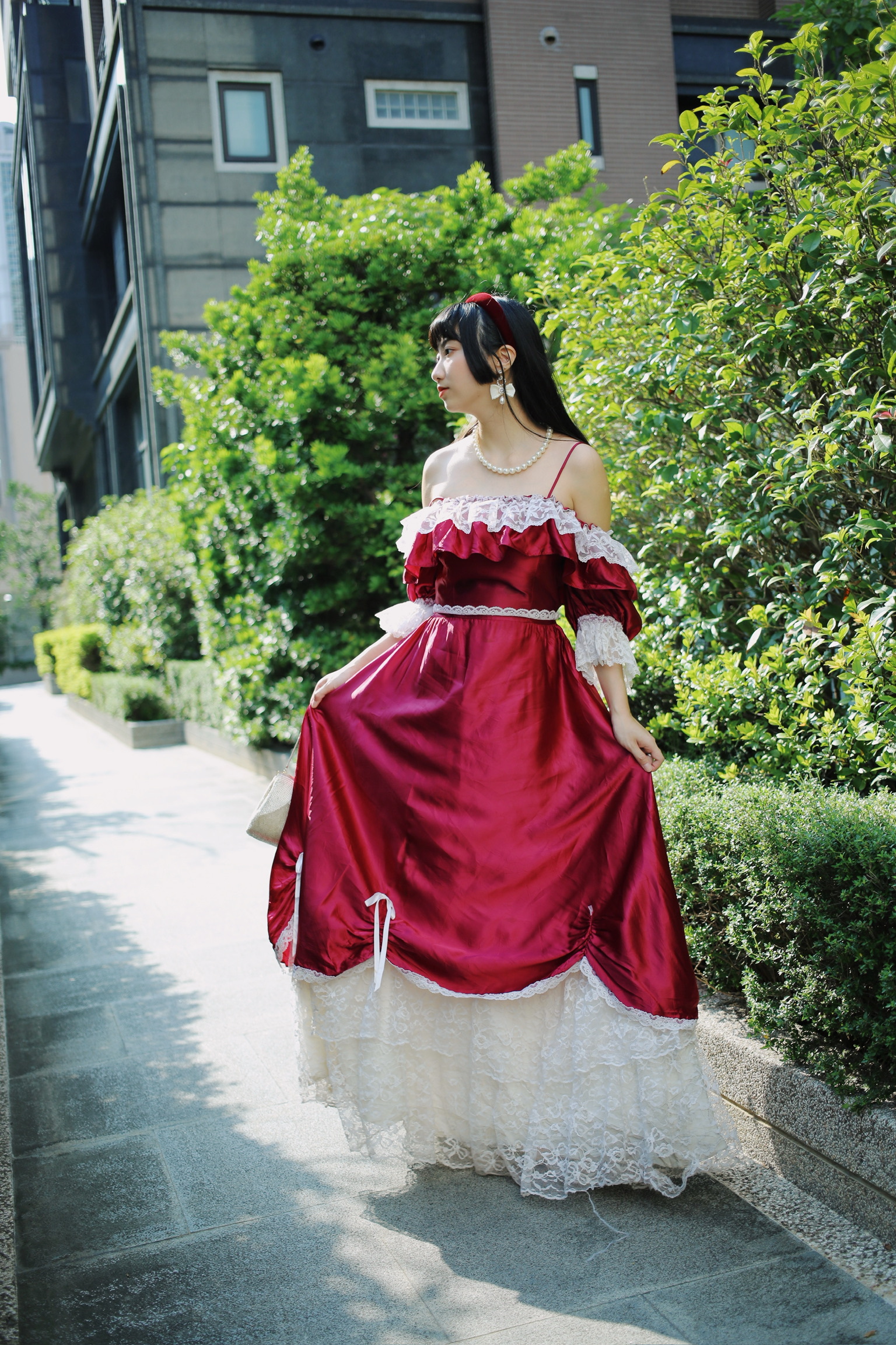 Vintage Dresses /古著紫紅色細肩蕾絲裙擺禮服
