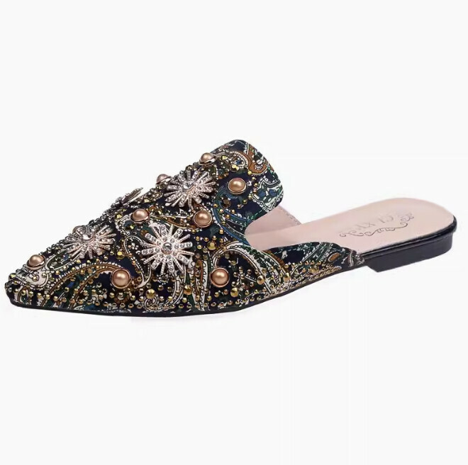 Baotou half slippers
