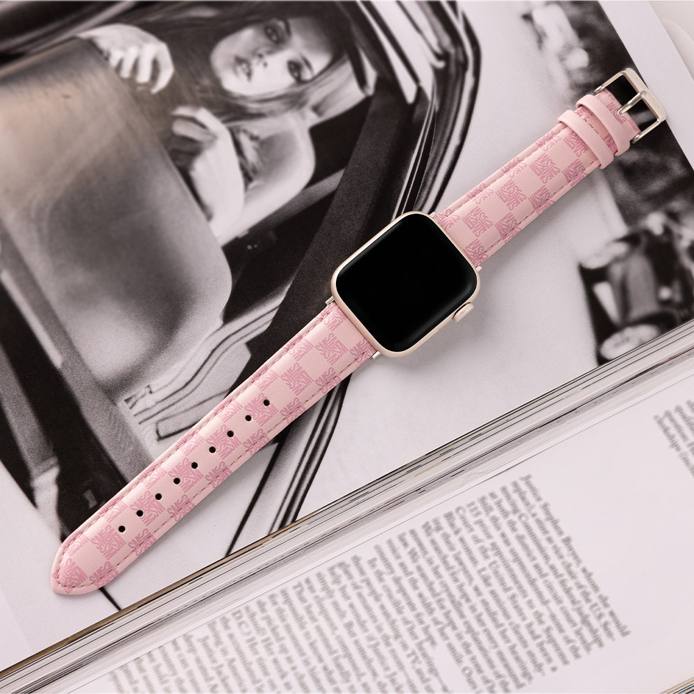 Steve Madden★クールなブラックのロゴ柄Apple watchストラップ Steve Madden - Le Mode