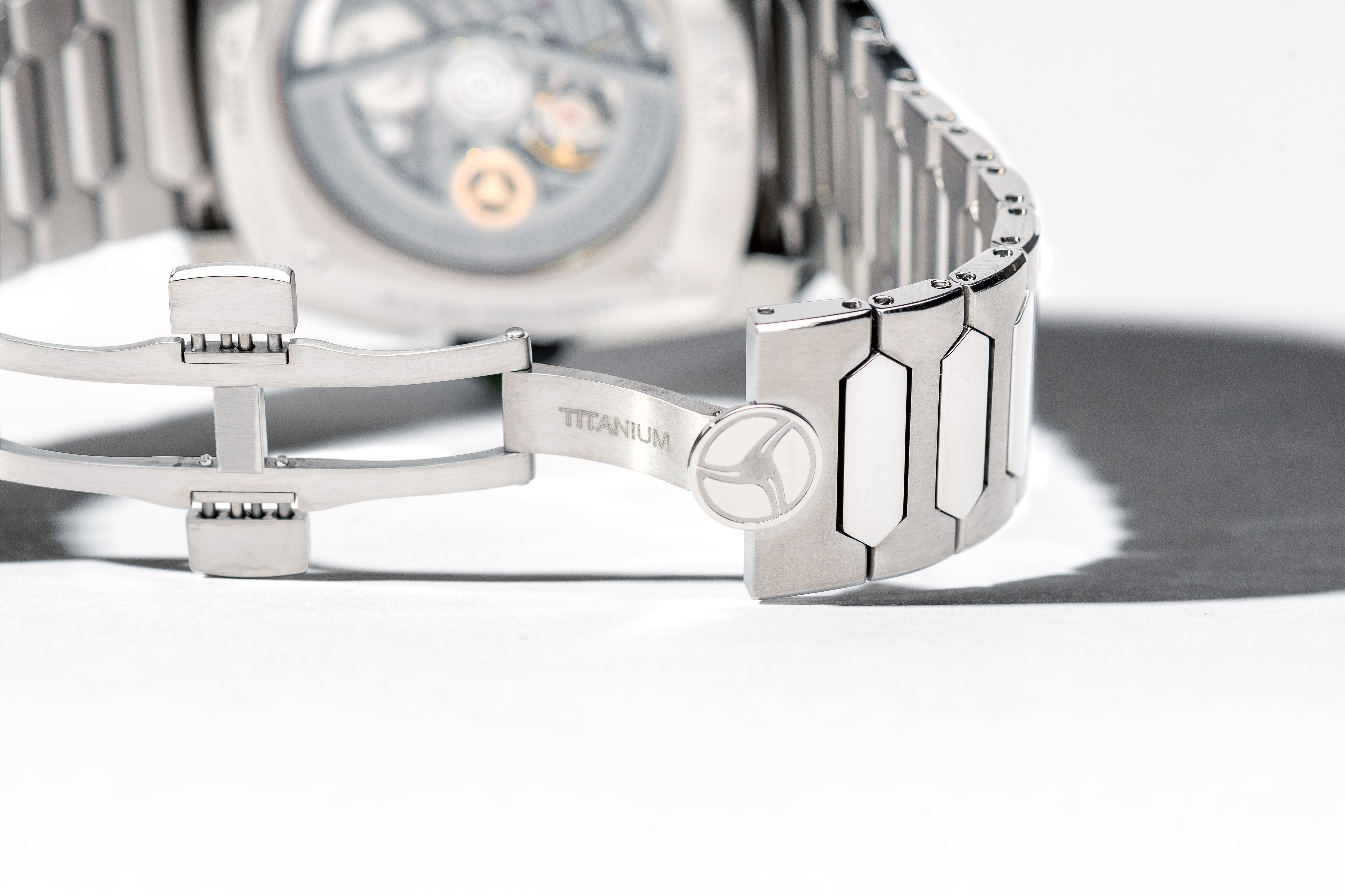 CYRUS_KLEPCYS_DICE_SAFFRON_Titanium_bracelet