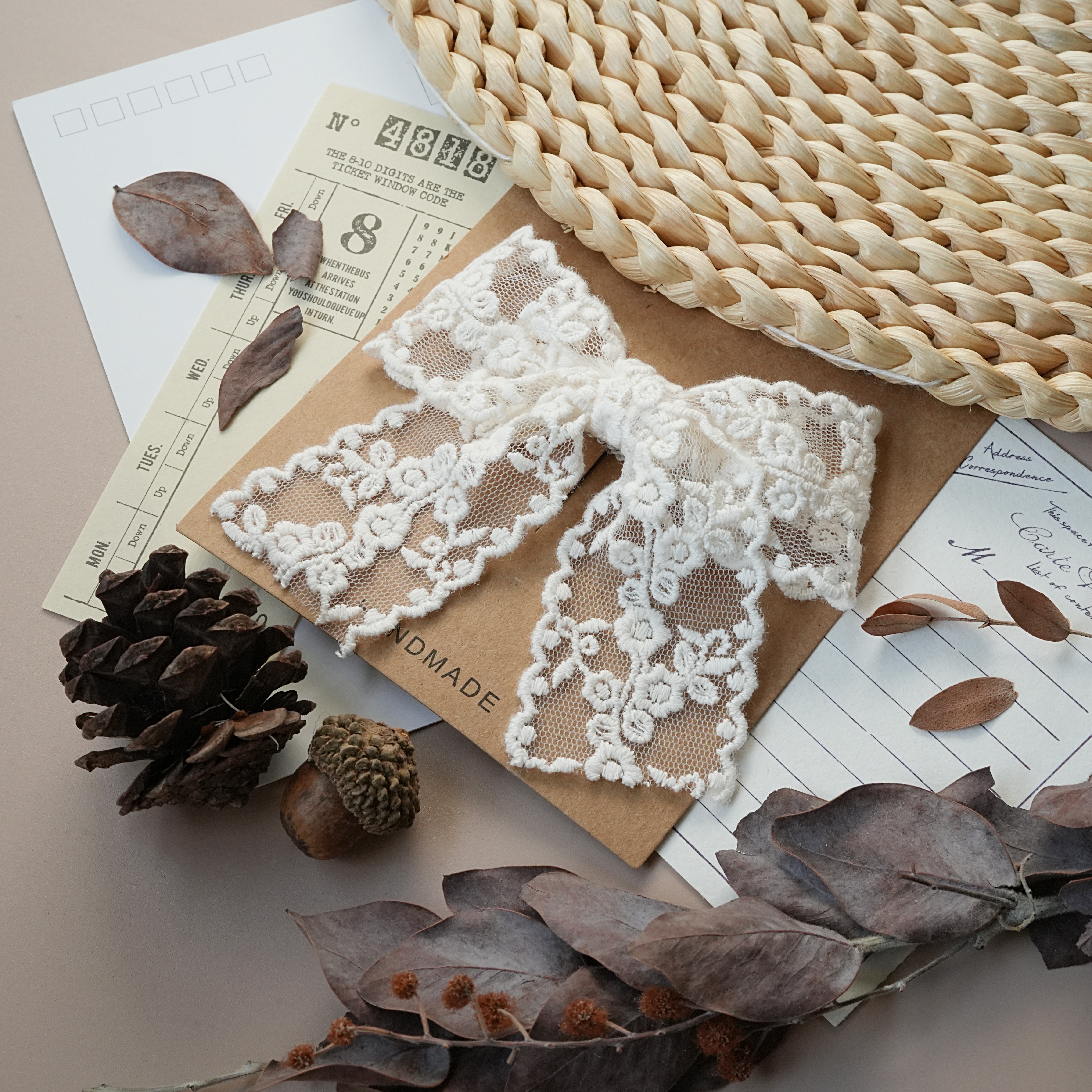 玫瑰蕾絲蝴蝶結髮夾