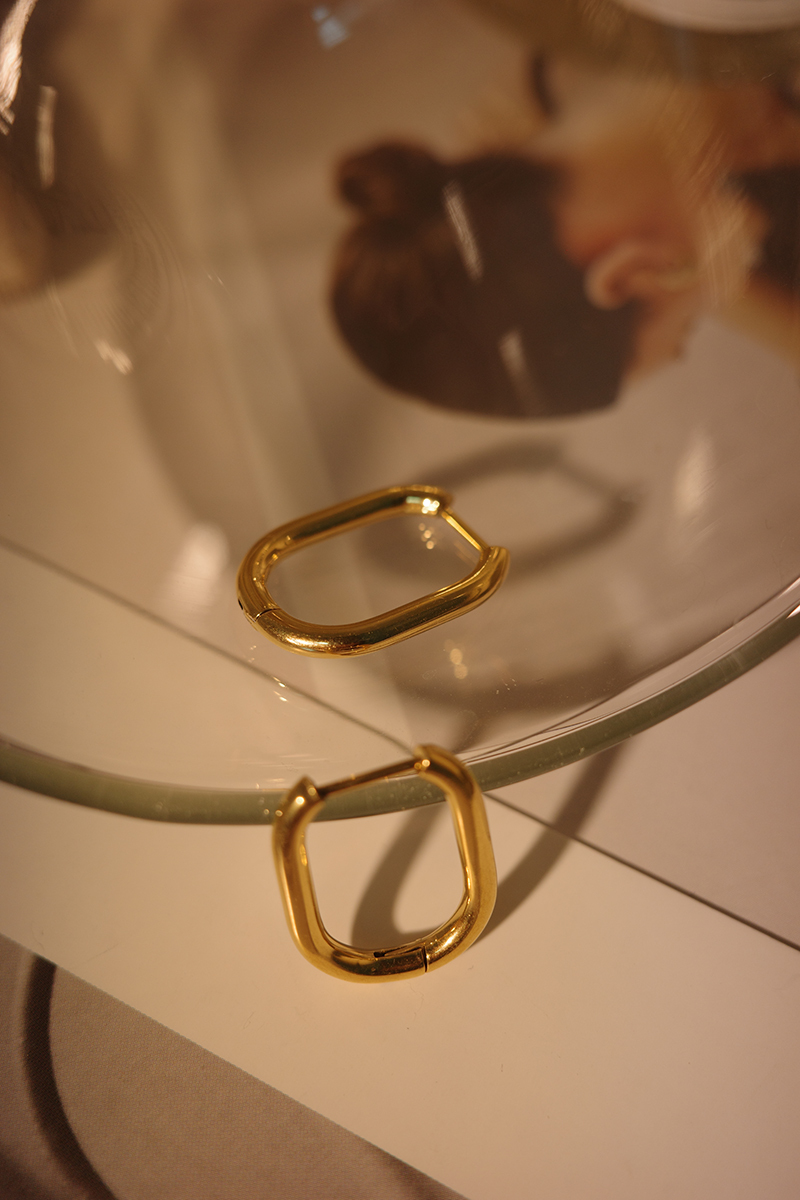 Constance│耳扣 • 耳環│鈦鋼│18K 鍍金系列*