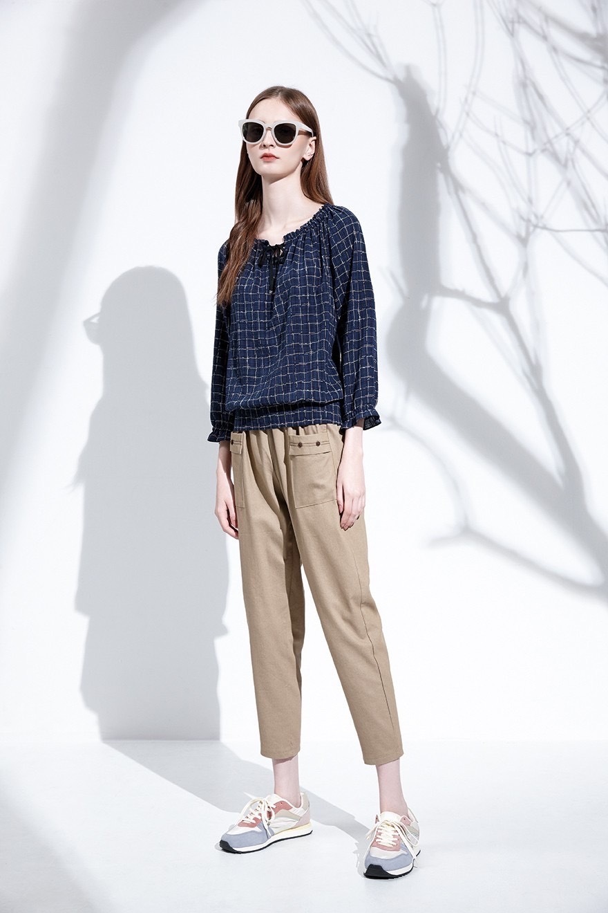 學院風甜美造型領舒適棉質修身上衣T6051