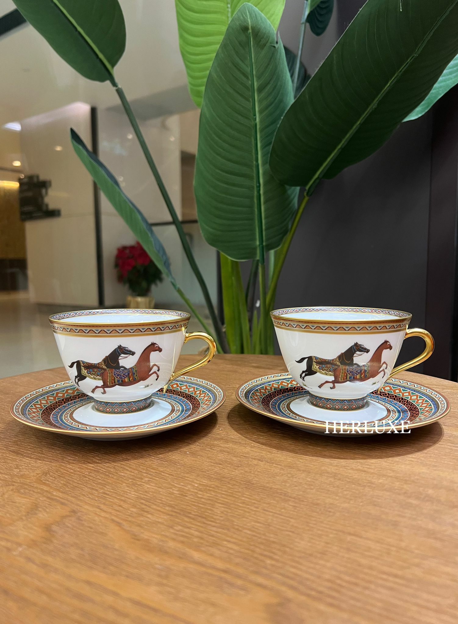 Cheval d’Orient tea cup and saucer 茶杯套裝