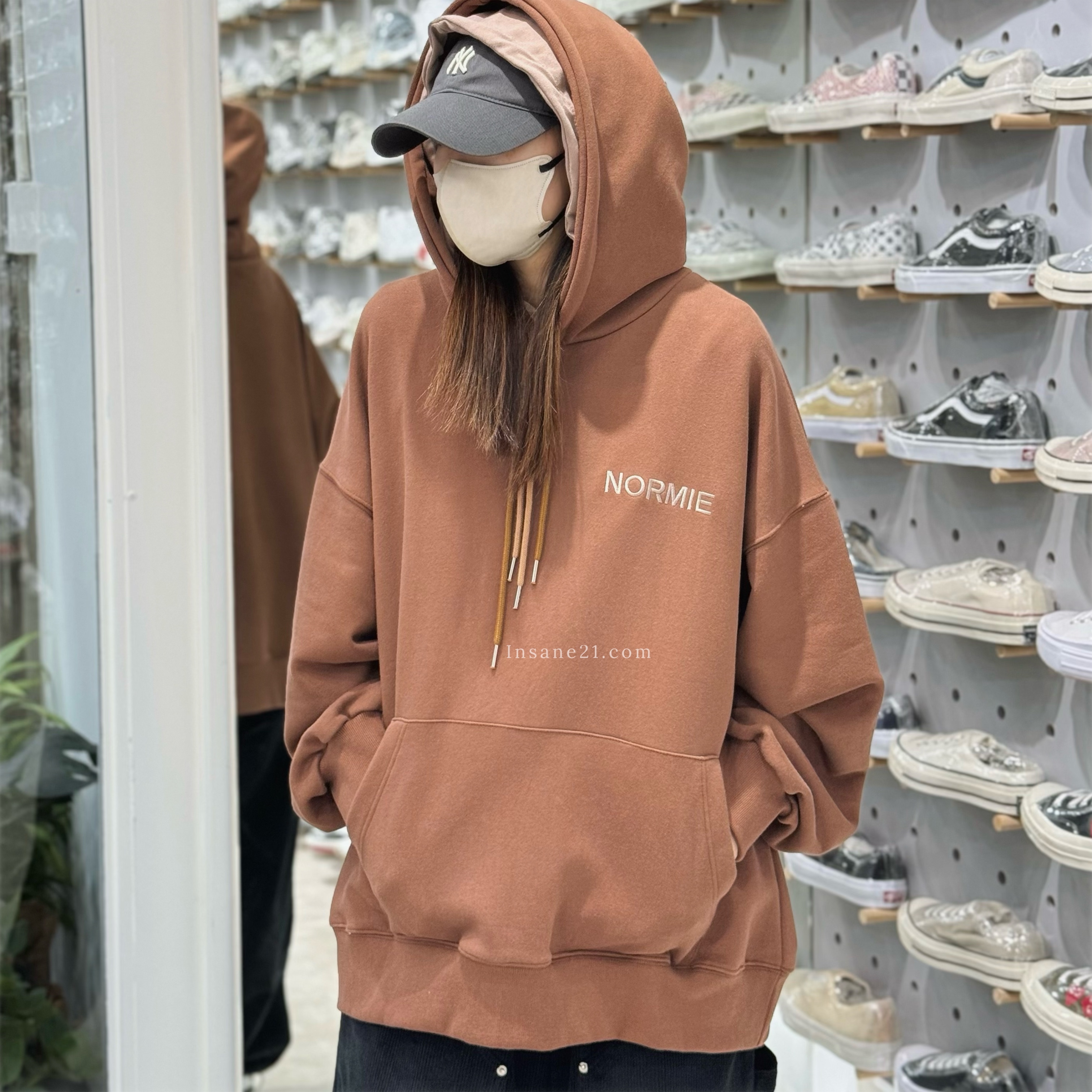 NORMIE撞色連帽帽踢 綠//咖