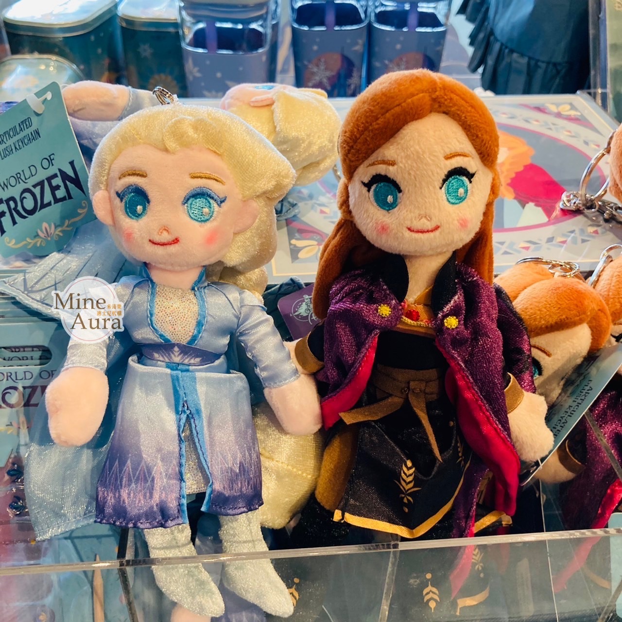 World of Frozen 限定 艾莎 Elsa 安娜Anna 絨毛 鑰匙圈 吊飾 冰雪奇緣 Frozen -香港迪士尼樂園