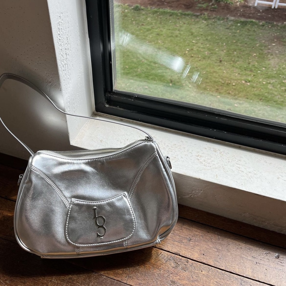 <韓國代購> ILLIGO SIGNATURE BAG