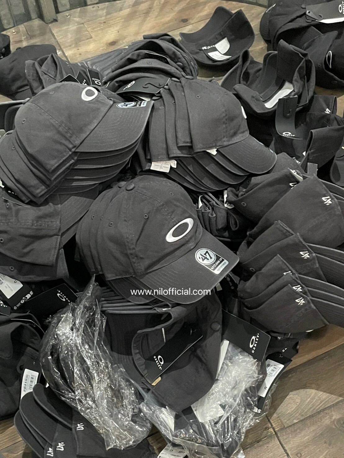 Oakley x 47 brand cap 質感水洗黑灰老帽 Clean Fit