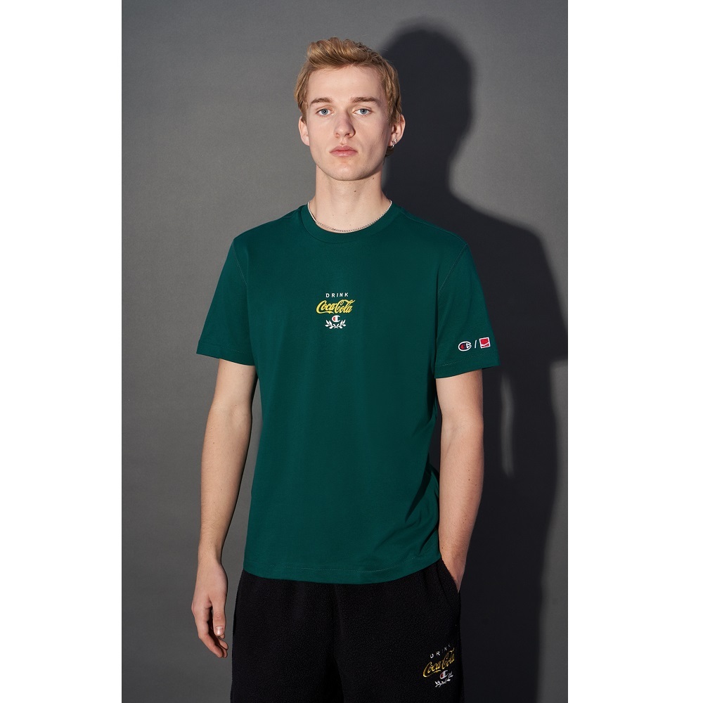男款-Coca Cola x CHAMPION植絨LOGO印花短袖Tee-綠色（220184-GS502）