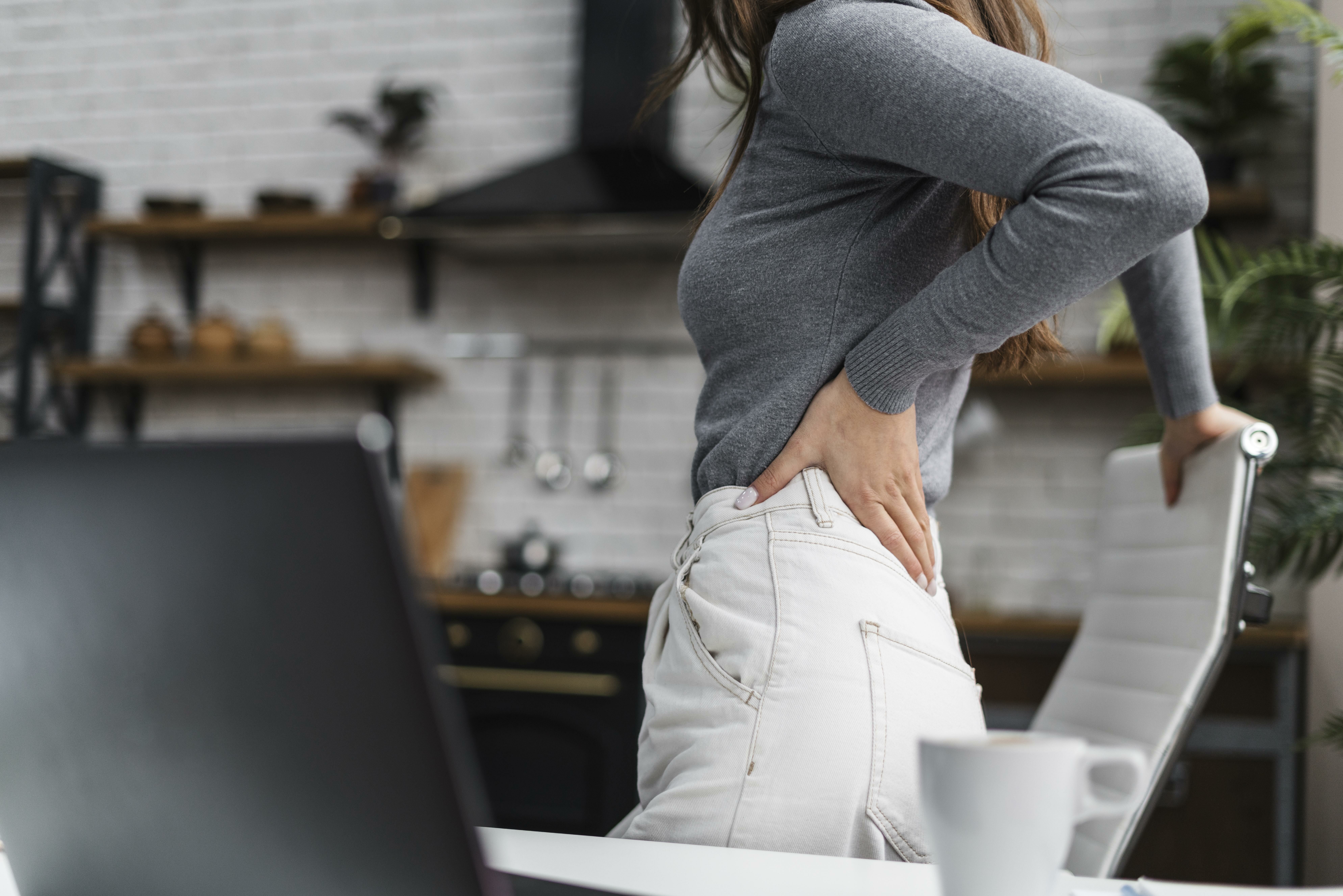 腰痛怎麼辦？腰痛要看哪一科？腰痛分為三種類型