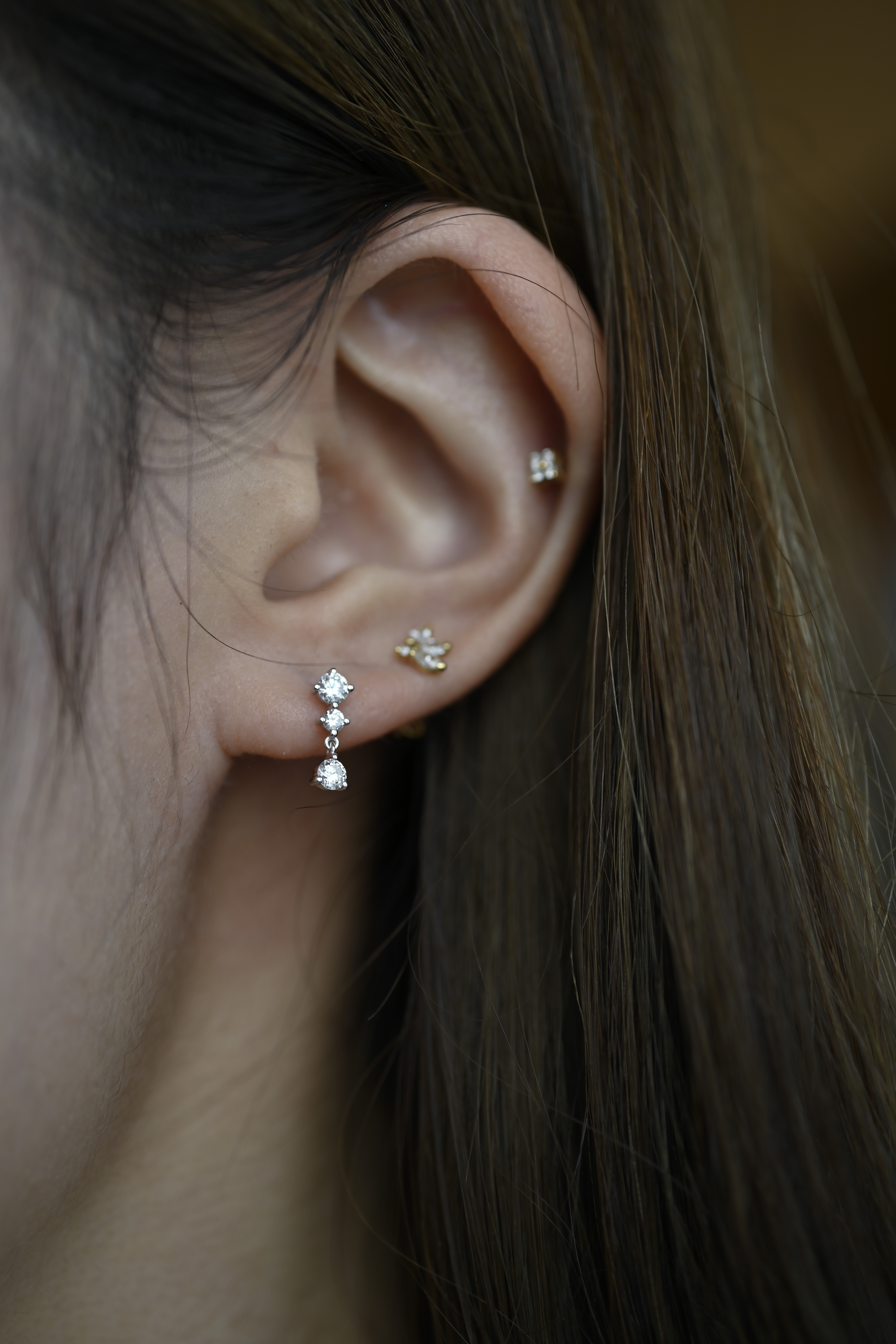 18K Little Three Hanging Diamond Earring