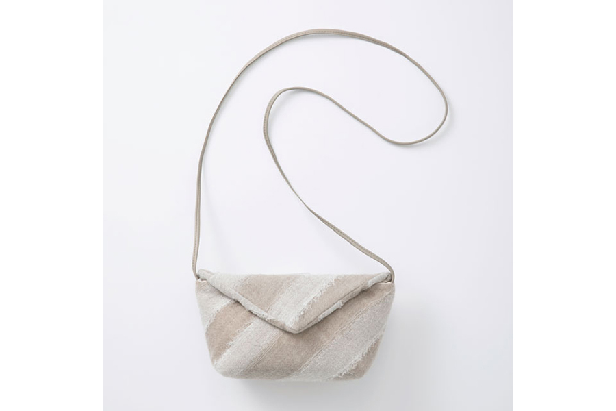 中川政七-蚊帳織戳繡肩背包 / 薄茶