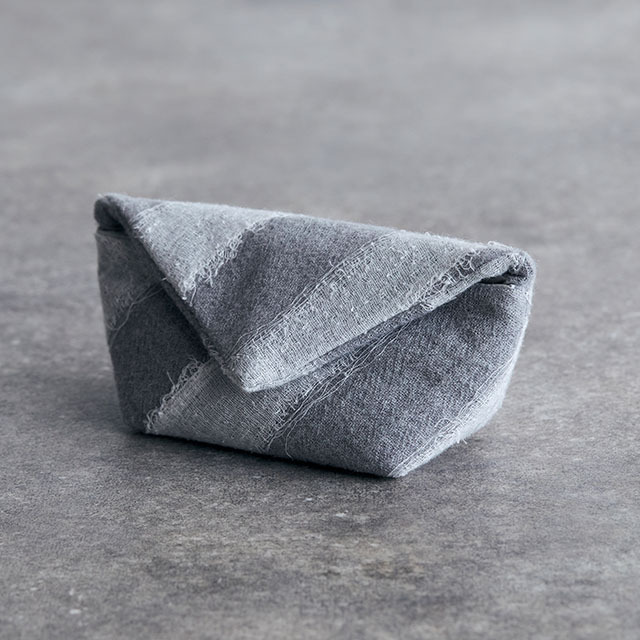 中川政七-蚊帳織戳繡化妝包 薄墨