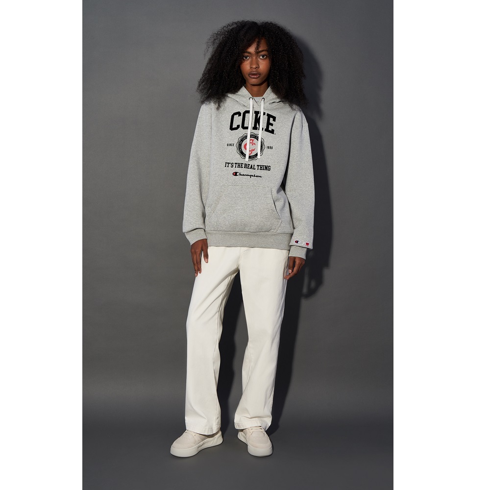 男款-Coca Cola x CHAMPION 男款 校園風連帽衛衣-灰色（220180-EM031）