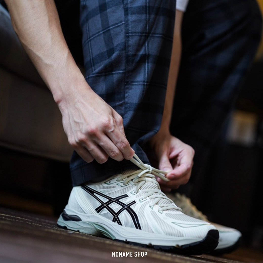 ASICS GEL FLUX-4 CN 復古 透氣 跑鞋 米灰黑 (男/女款)