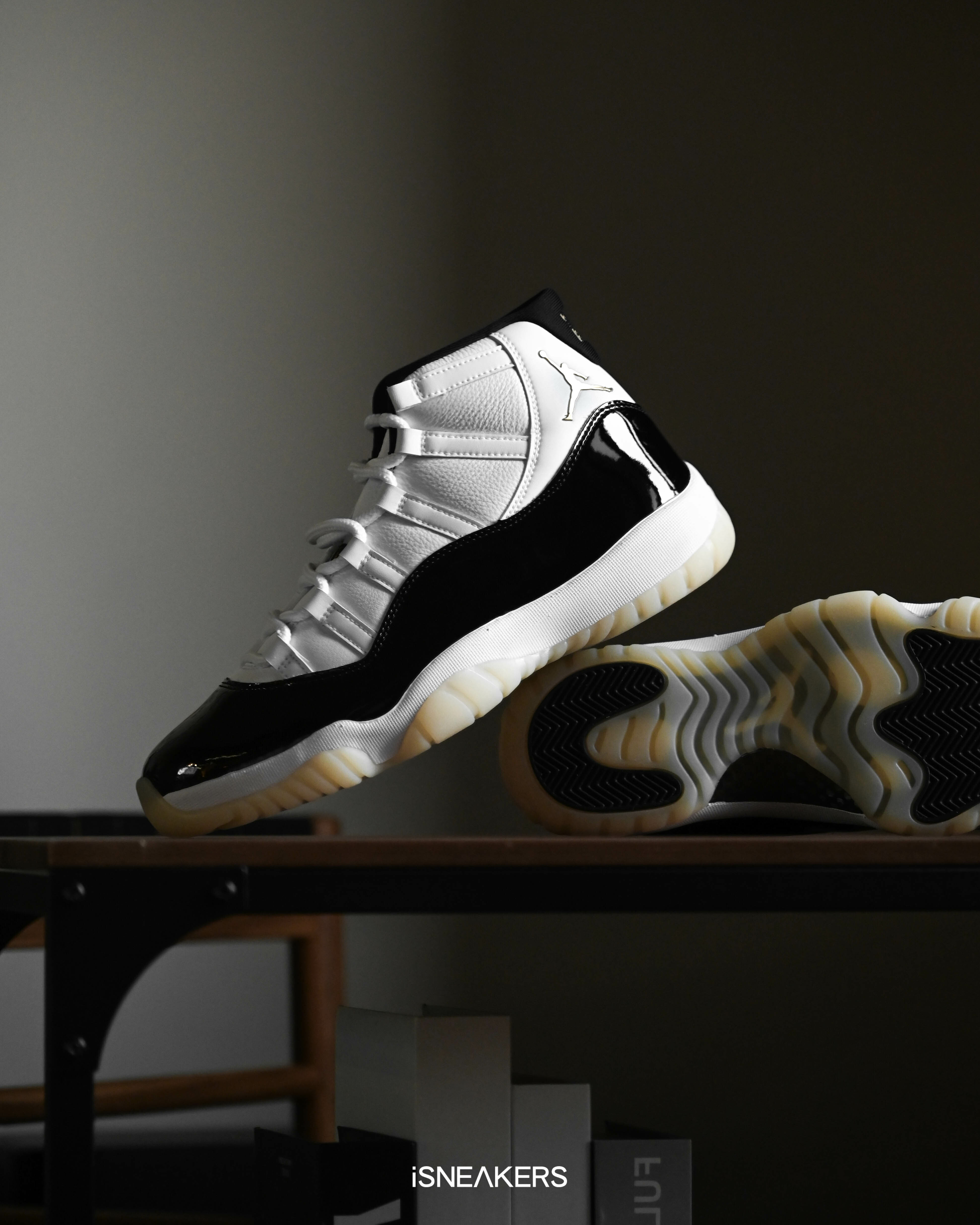 シューズ(男性用) NIKE Air Jordan 11 Retro Gratitude 28cm Air Jordan 11 'Gratitude' (CT8012-170) Release Date. Nike SNKRS