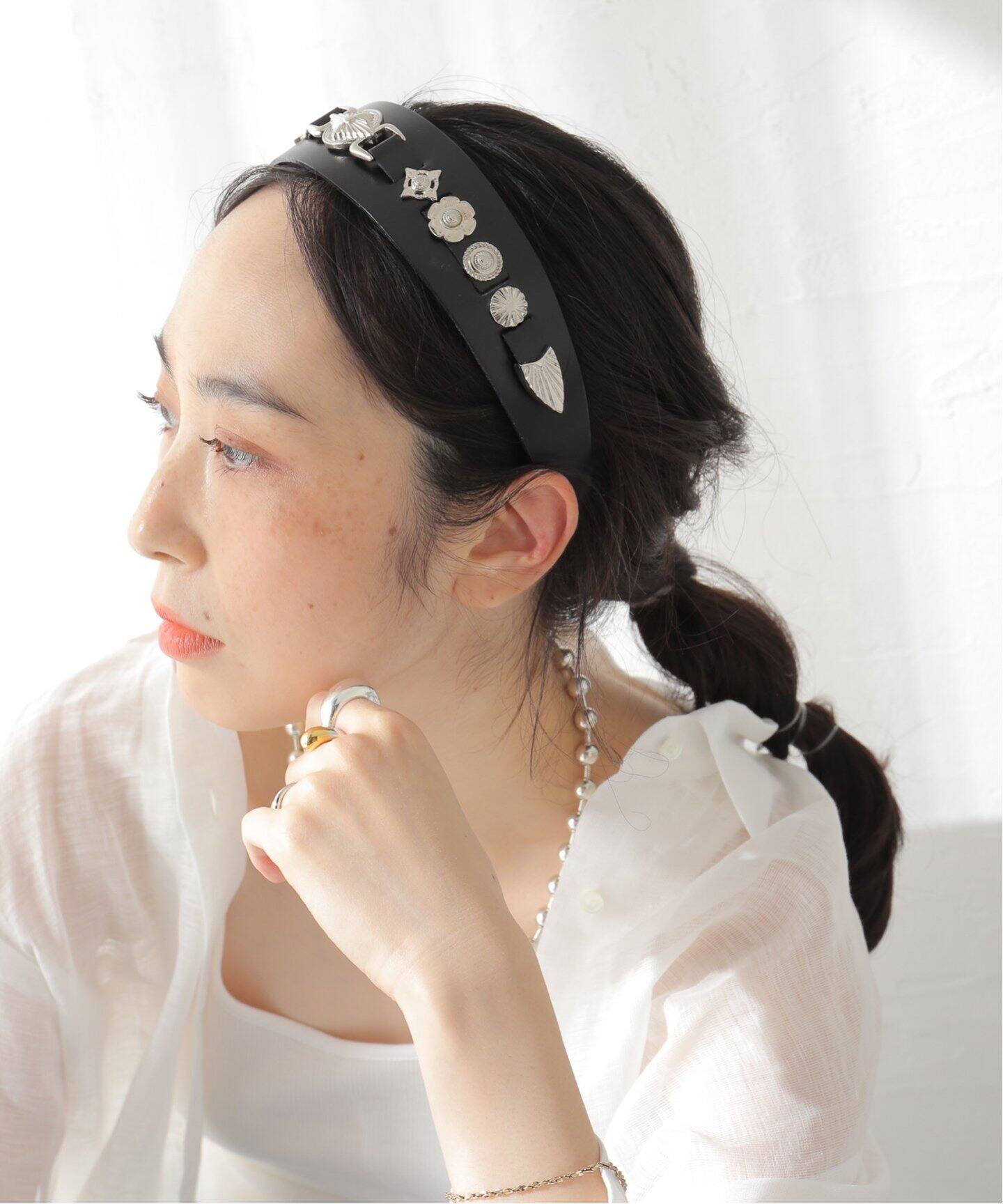 TOGA VIRILIS / Leather headband