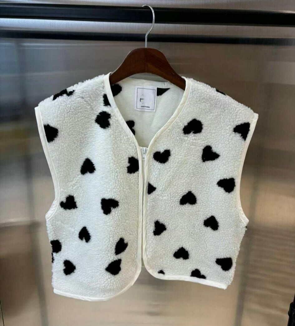 🇰🇷 毛毛粒心心背心 (KF110)