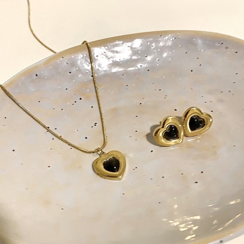 法溶黑金厚框心系列