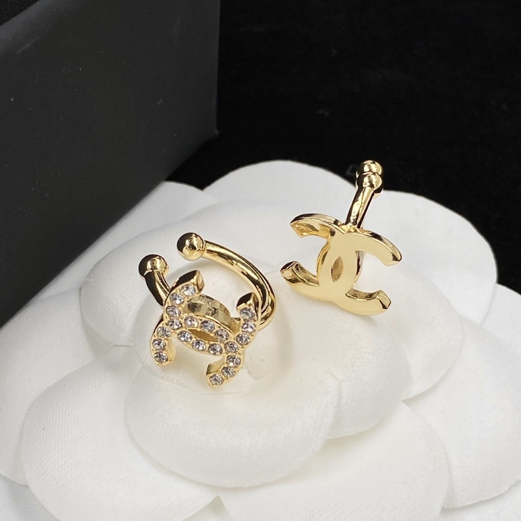 香奶立體雙c耳骨夾