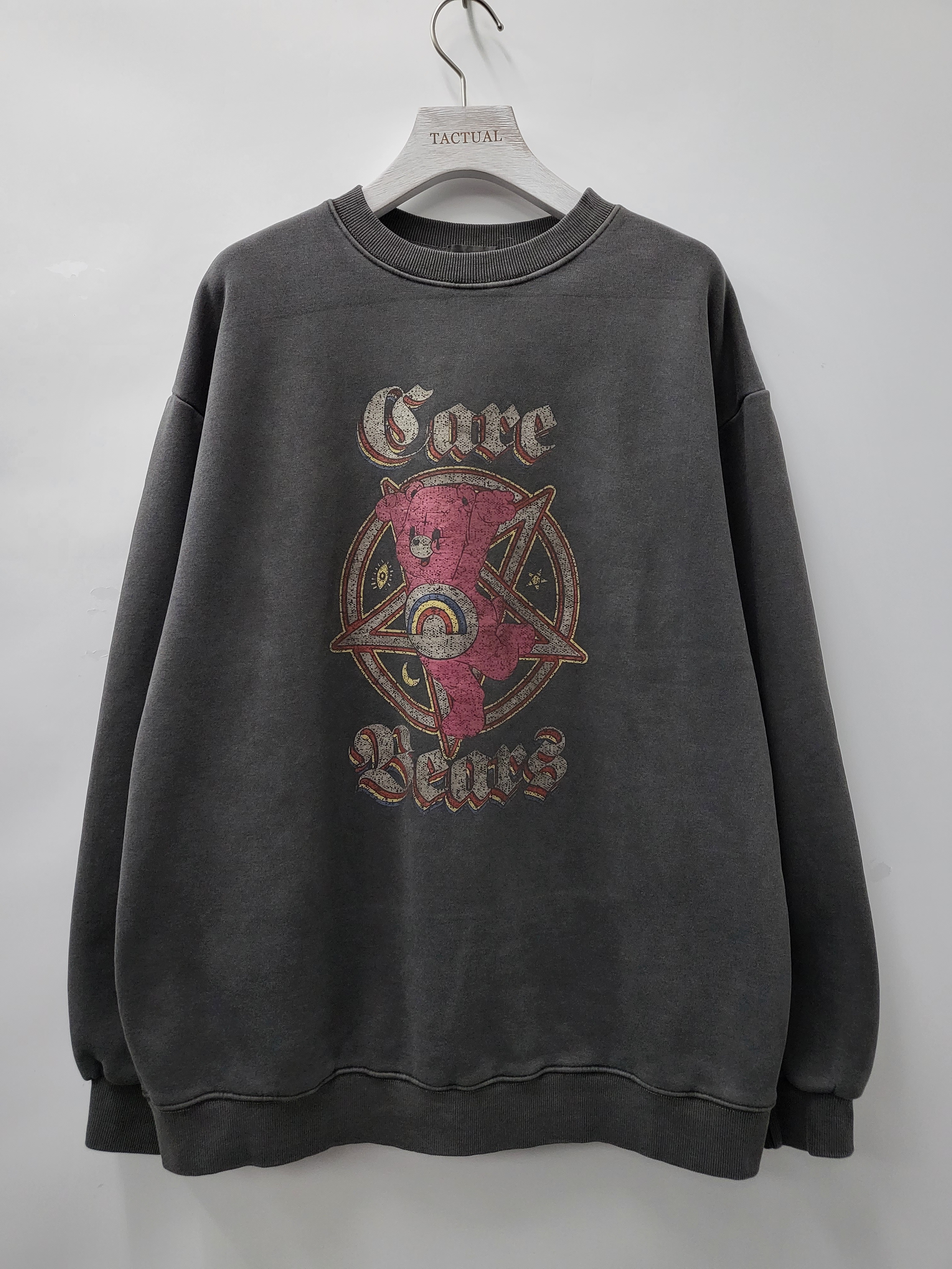 熊仔圖案英文字衛衣(薄抓毛底) T5245