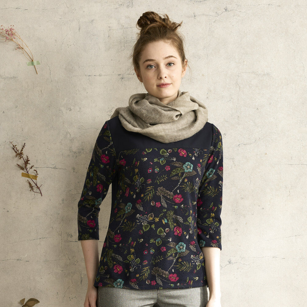 PIPPY優雅緹花布長版圓領上衣 藍