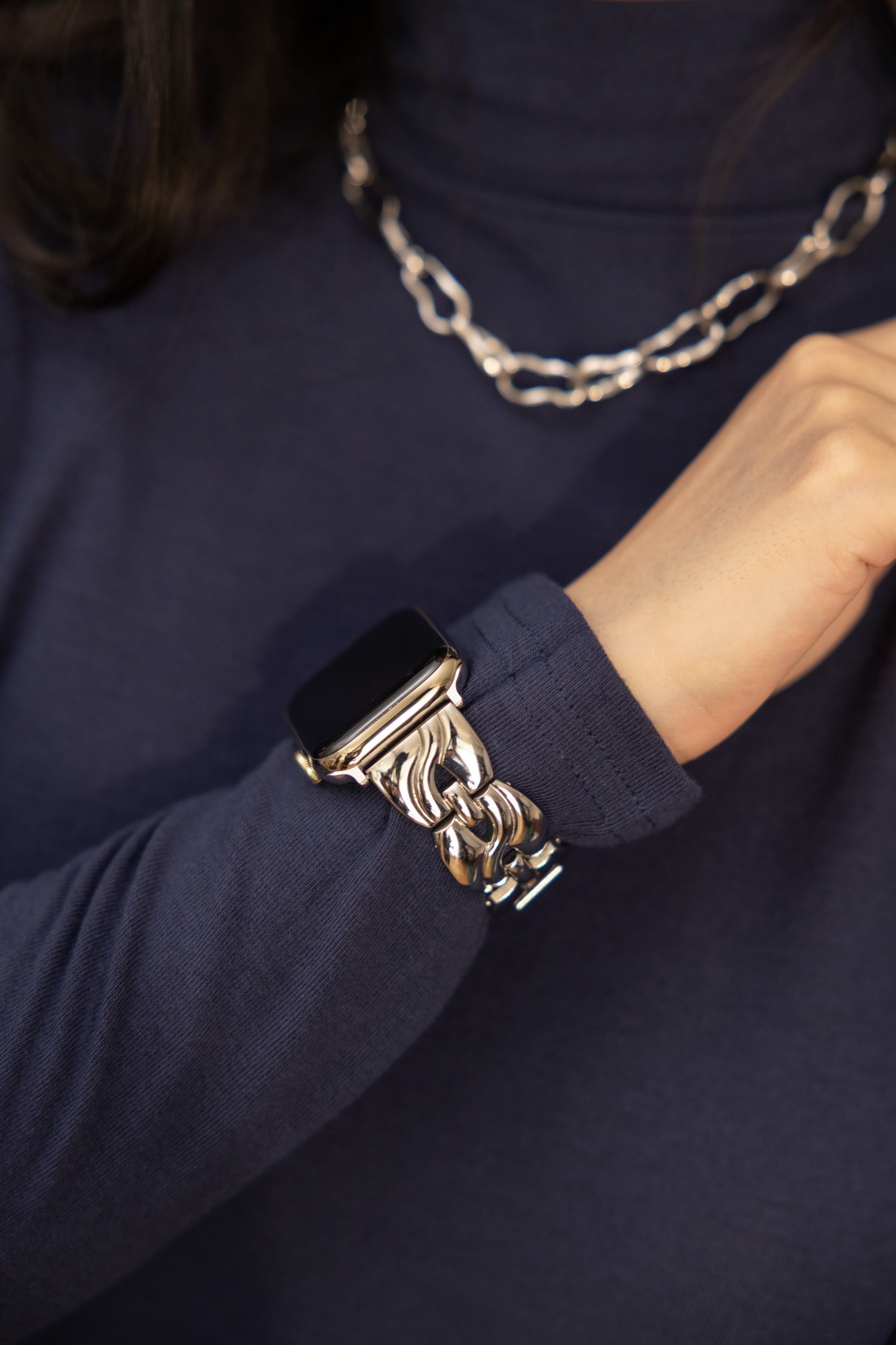 Apple Watch 細緻曲線H錶帶（銀色）