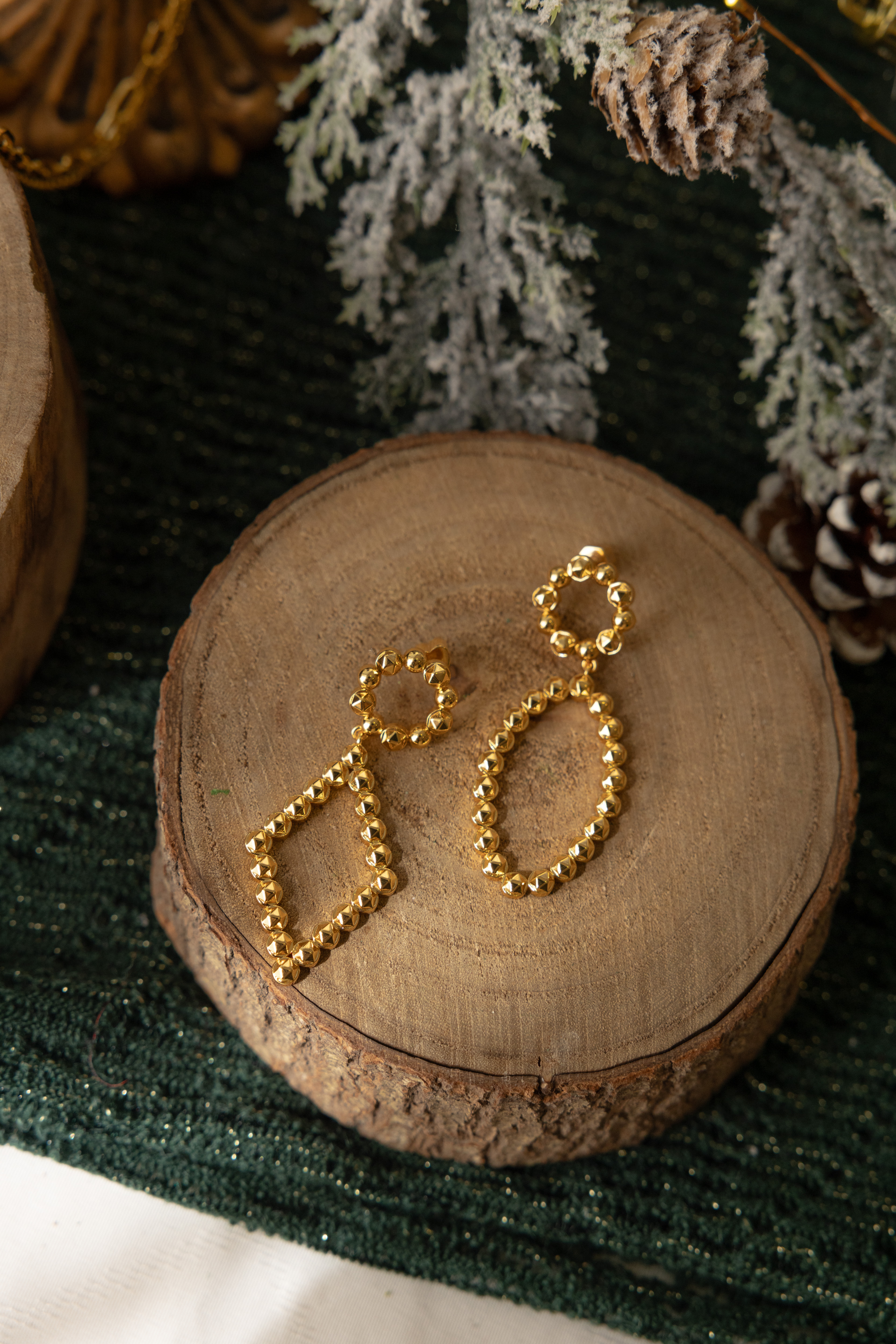 菱形橢圓刻面不對稱耳環（金色）