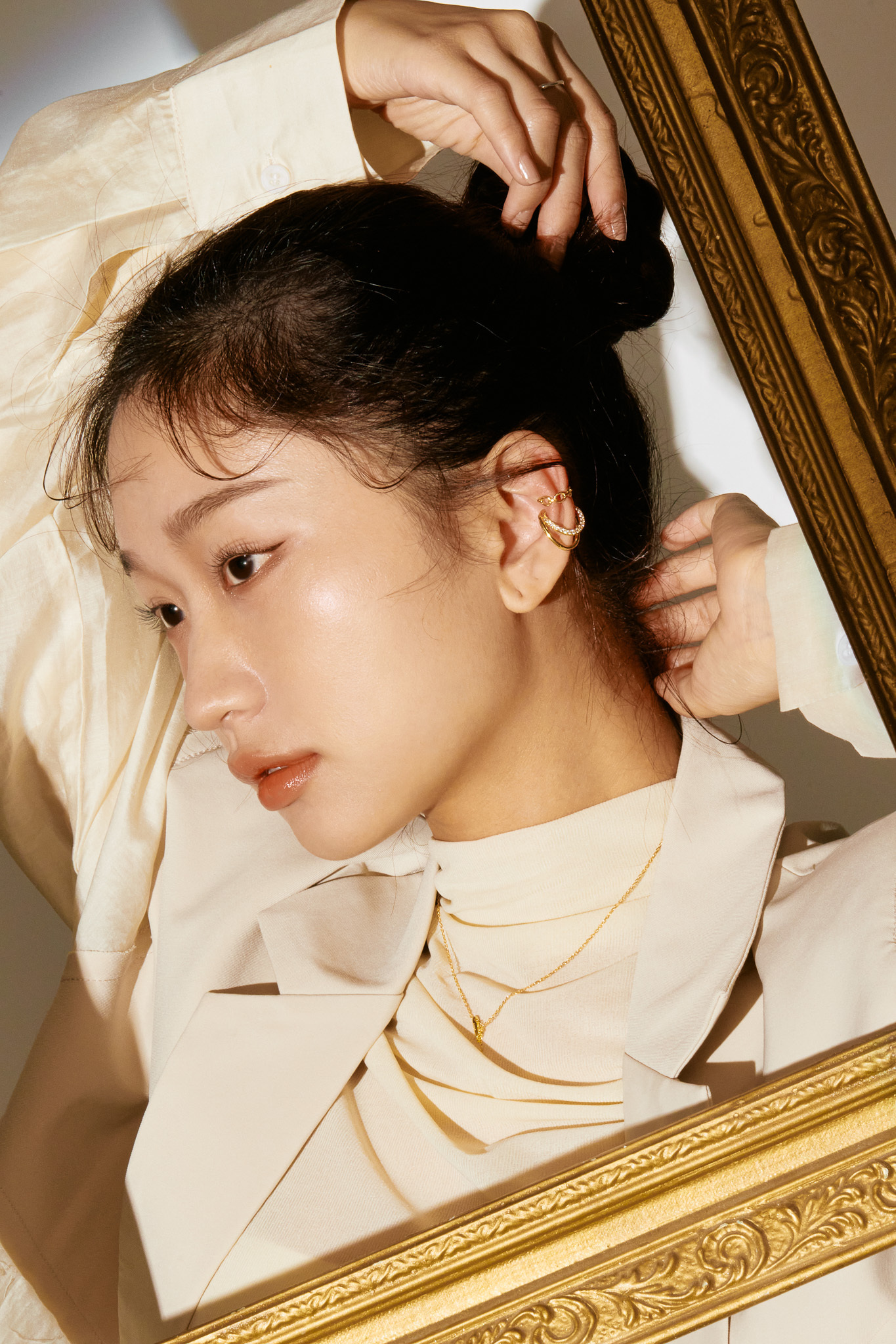 E156 愛情象徵 | 鋯石合金鍍金耳骨夾